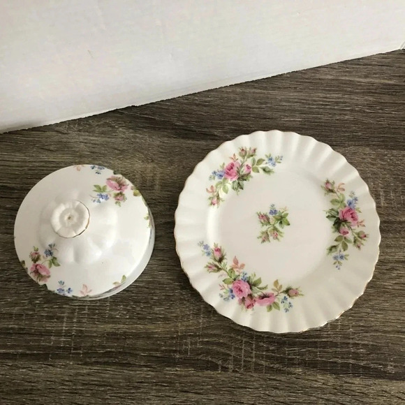 Vtg Royal Albert Moss Rose Covered Butter Dish - Picture 7 of 10